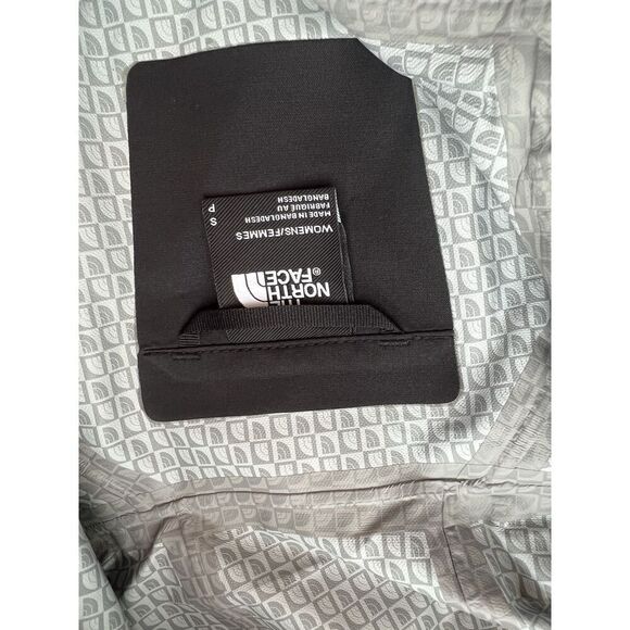 The North Face Women's Valle Vista Jacket Black NWT Size small - Picture 4 of 6